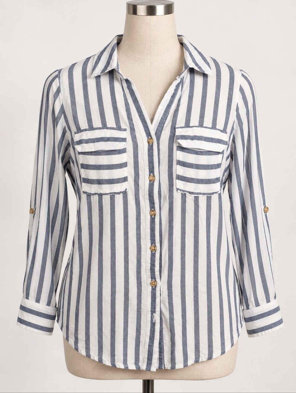 Zoe and Claire Blue & White Striped Button-Up Shirt Blouse Size S